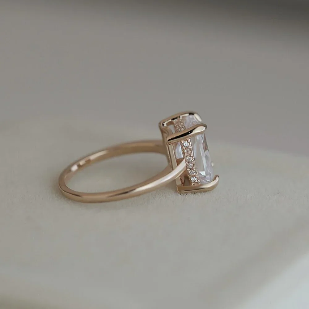 💞 Super Design Radiant Cut Clear Gemstone Gold Dainty Ring for Women,VIP389 - Picture 2 of 4